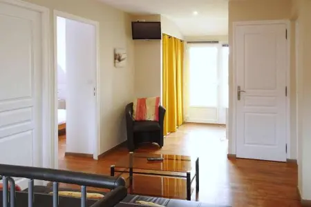 holiday home St Martin-de-Bréhal, Maison à Bréhal proche plage de sable - Photo 6