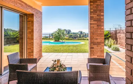 Maison 10 personnes à Sant Cebrià de Vallalta - Photo 6