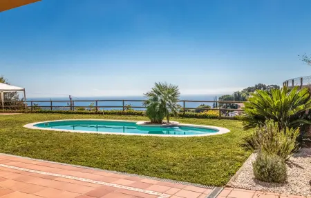Maison 10 personnes à Sant Cebrià de Vallalta - Photo 9