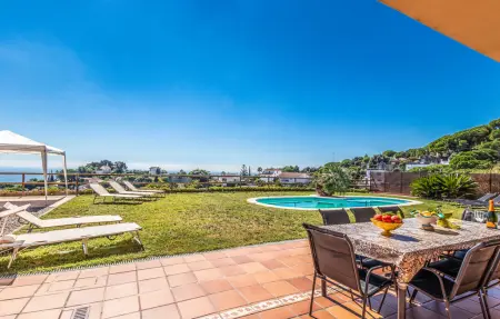 Maison 10 personnes à Sant Cebrià de Vallalta - Photo 11