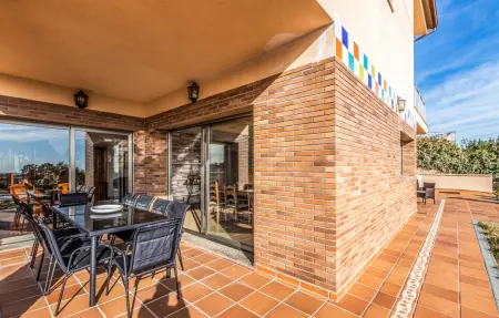 Maison 10 personnes à Sant Cebrià de Vallalta - Photo 15