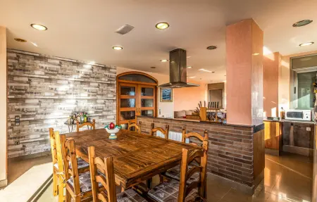 Maison 10 personnes à Sant Cebrià de Vallalta - Photo 25