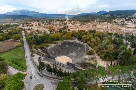 Ferienhaus in Vaison-la-Romaine / Le Mont Ventoux, Villa à Vaison près de Mont Ventoux - Photo 13