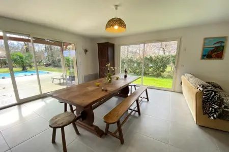 Holiday home with pool Grayan-et-l'Hôpital, Maison de vacances avec piscine - Photo 2