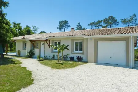 Holiday home with pool Grayan-et-l'Hôpital, Maison de vacances avec piscine - Photo 16