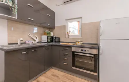Maison 4 personnes à Biograd na Moru - Photo 4