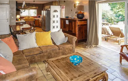 Maison 6 personnes à ROUJAN - Photo 1
