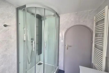 Beautiful country house on common property Plougrescant, Maison près de la Côte de Granit Rose - Photo 9
