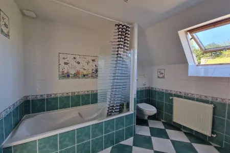 holiday home Plouégat-Guérand, Maison en pierre en Bretagne près de Morlaix - Photo 13