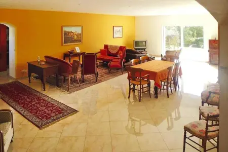 Villa in Lambesc, Villa de luxe avec jardin et piscine, Lambesc - Photo 3