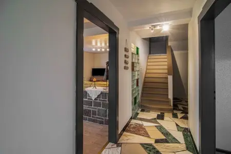 Charmante habitation avec Sauna infrarouge à Wirtzfeld, Maison de vacances à Bullingen avec jardin - Photo 18