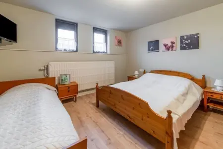 Charmante habitation avec Sauna infrarouge à Wirtzfeld, Maison de vacances à Bullingen avec jardin - Photo 20