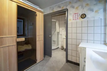Charmante habitation avec Sauna infrarouge à Wirtzfeld, Maison de vacances à Bullingen avec jardin - Photo 39