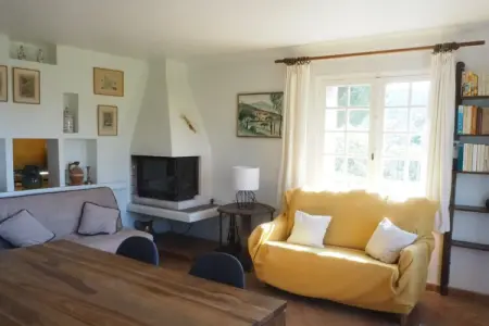 Doppelhaushälfte in Roquebrune-sur-Argens, Villa à Roquebrune vue mer et piscine - Photo 4