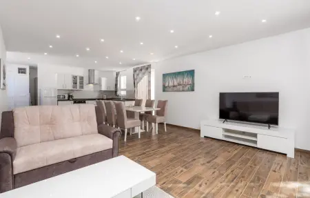 Maison 6 personnes à Banjol - Photo 4