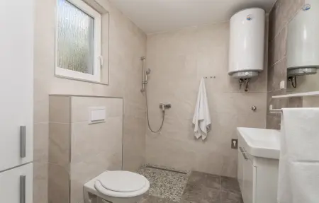Maison 6 personnes à Banjol - Photo 28