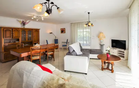 Maison 6 personnes à Flachères - Photo 2