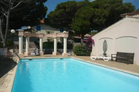 Doppelhaushälfte in Sainte-Maxime, Villa à Sainte-Maxime près de La Nartelle - Photo 1