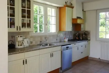 holiday home Gouesnac'h, Maison à Bénodet avec piscine et plages - Photo 5