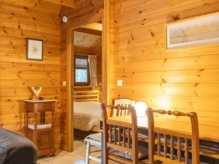 Boshuisje, Chalet adapté aux enfants dans les bois - Photo 9