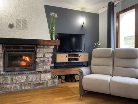 Maison Bolbec, Maison confortable dans les Ardennes françaises - Photo 1