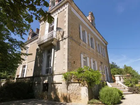 Le Petit Chateau, Maison de maître avec grand jardin et piscine - Photo 29
