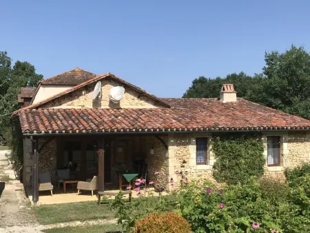La petit Gapard, Gîte sur domaine avec piscine commune - Photo 4