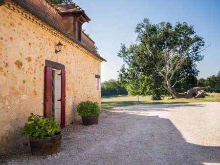 Le Gapard Annex, Gîte authentique sur un domaine avec piscine - Photo 13