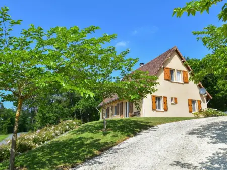 Gite LEysalle, Maison de vacances avec piscine privée et vue - Photo 7