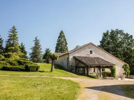 Gites de Saint Maurin, Gîte double dans un domaine calme avec piscine - Photo 17