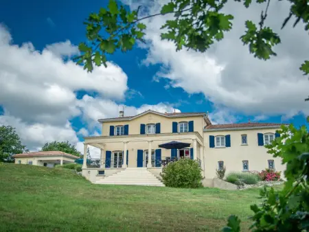 Villa de Montaigu, Belle villa avec piscine privée et pool house - Photo 29