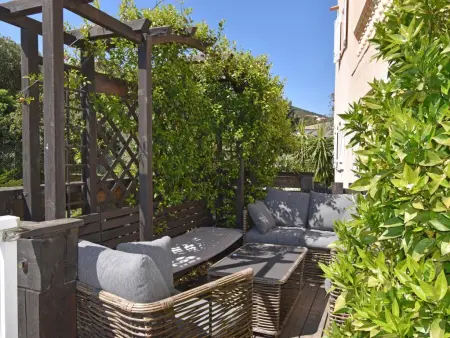 Vue Jardin, Maison avec piscine privée près de la mer - Photo 35