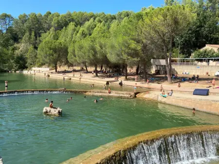 La Louzie, Super maison pour enfants avec piscine clôturée et jardin - Photo 28