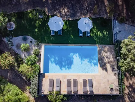 La Tropezienne, Villa de luxe avec grande piscine et jardin - Photo 2