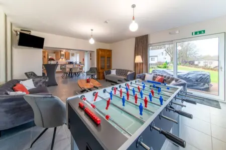 Superbe maison de vacances pour 15 adultes située à Champagne Le chêne et l'eau, Maison de vacances à Waimes avec jardin - Photo 8