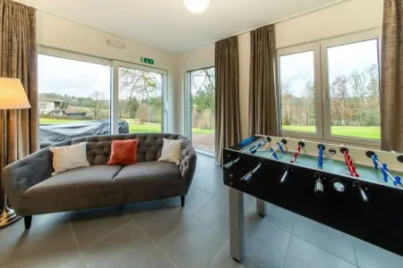 Superbe maison de vacances pour 15 adultes située à Champagne Le chêne et l'eau, Maison de vacances à Waimes avec jardin - Photo 9