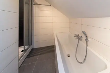 Superbe maison de vacances pour 15 adultes située à Champagne Le chêne et l'eau, Maison de vacances à Waimes avec jardin - Photo 26