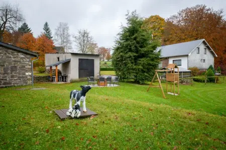 Superbe maison de vacances pour 15 adultes située à Champagne Le chêne et l'eau, Maison de vacances à Waimes avec jardin - Photo 28