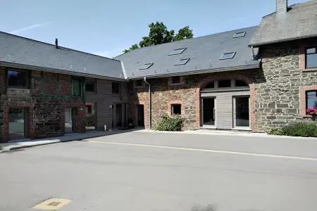 Superbe maison de vacances pour 15 adultes située à Champagne Le chêne et l'eau, Maison de vacances à Waimes avec jardin - Photo 40