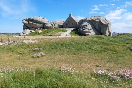 Natursteinhaus Plounévez-Lochrist, Maison en pierre à Plouescat plages proches - Photo 23