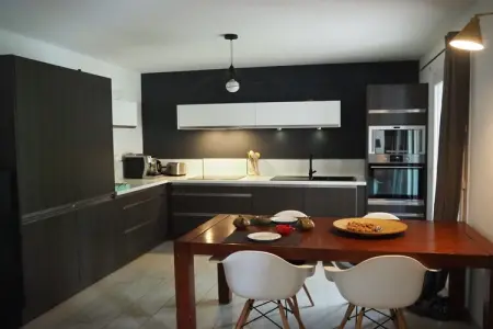 Ferienhaus in Pertuis, Maison à Pertuis avec piscine privée - Photo 6