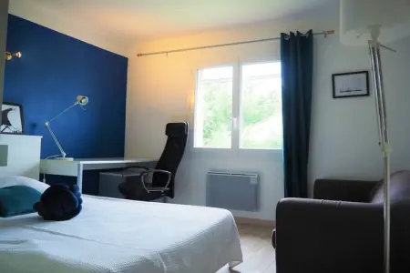 Ferienhaus in Pertuis, Maison à Pertuis avec piscine privée - Photo 11