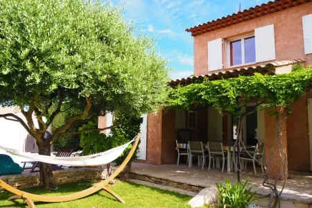 Ferienhaus in Pertuis, Maison à Pertuis avec piscine privée - Photo 23