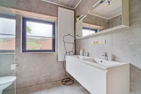 Très belle habitation à Lierneux pour 8 adultes, Maison à Lierneux avec jardin privé - Photo 28