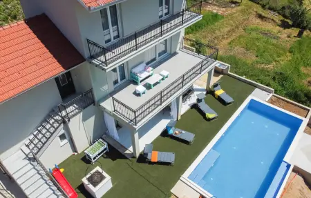 Maison 8 personnes à Sinj - Photo 11