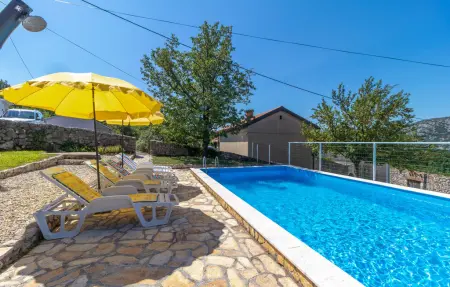 Maison 5 personnes à Grizane - Photo 8