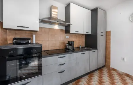 Maison 5 personnes à Grizane - Photo 19
