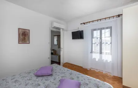 Maison 5 personnes à Grizane - Photo 24