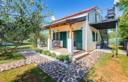 Maison 6 personnes à Peroj - Photo 1