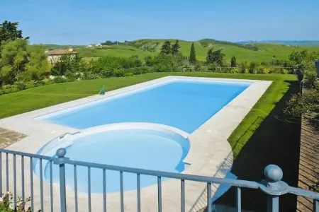 Ferienanlage Borgo della Meliana Gambassi Terme Typ Cottage, Appartement en Toscane avec piscine et golf - Photo 2